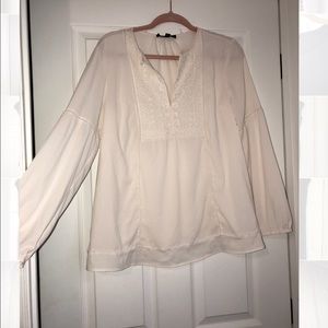 BANANA REPUBLIC white peasant top size Medium